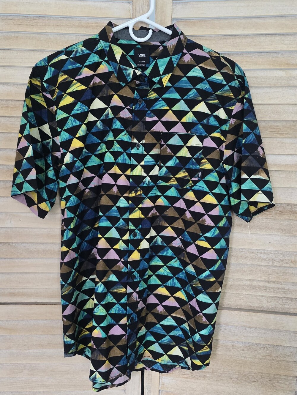 Vans Button Down Geometric Pattern Short Sleeve Shirt Clsssic Fit Men's Size XL - Picture 2 of 4